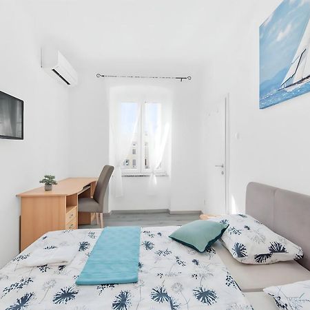 Little Flower City Studio 5 - Rijeka Rent Apartment Exterior photo